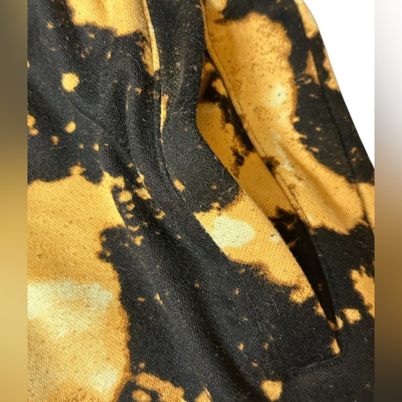WeSC Black & Gold Bleach-Splatter Joggers Unisex Streetwear Sweatpants. W Small - Picture 4 of 7
